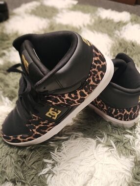DC Leopard-Trim High-Top Sneakers in Black & Brown